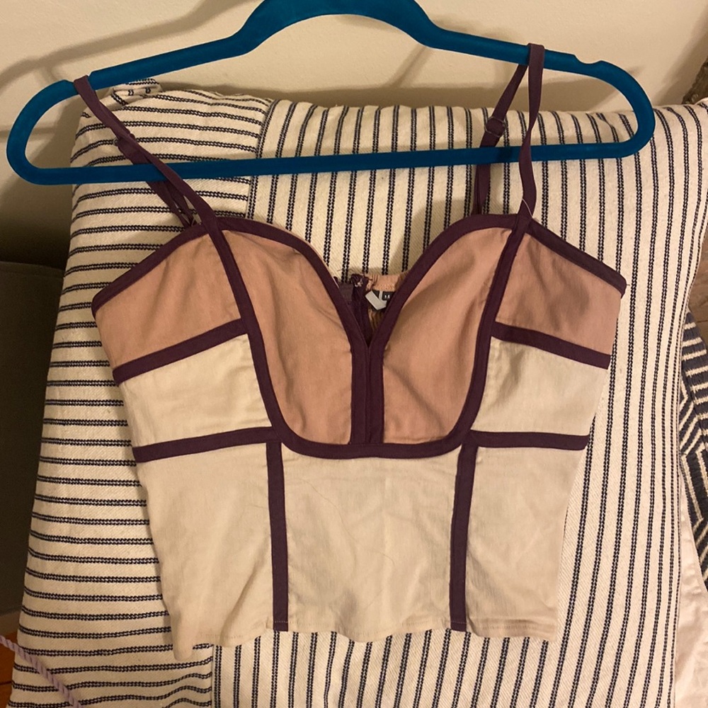 Very flattering tank top